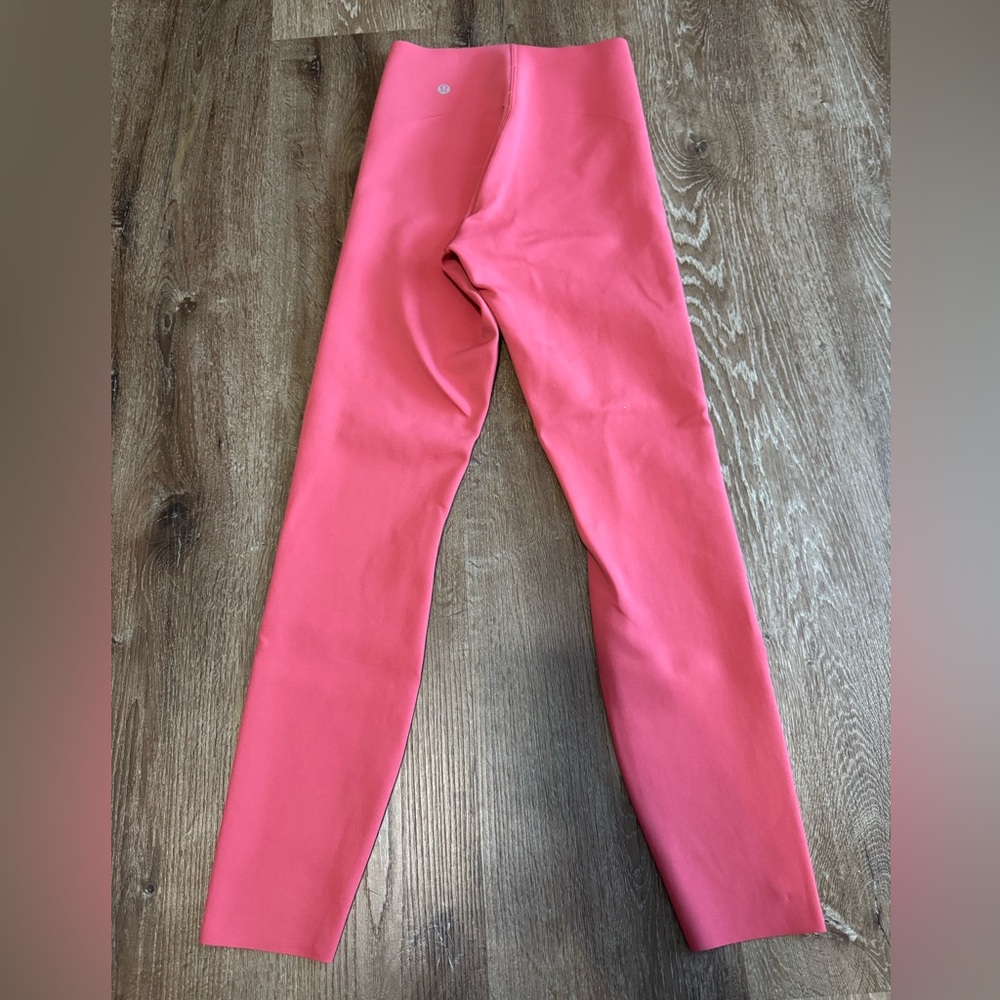 Lululemon Glow Up Super-High-Rise Tight 25" - Picture 5 of 6